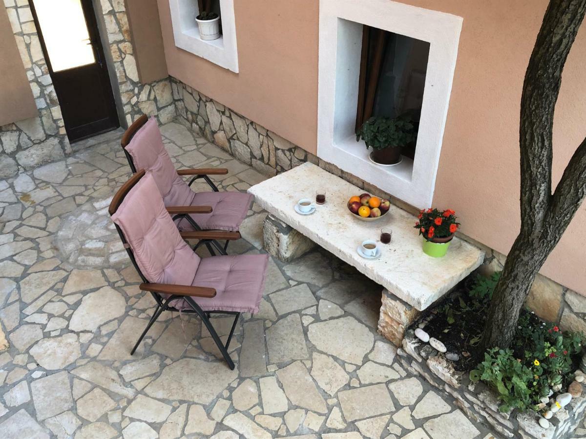 Teta Jana Lägenhet Smoljanci Exteriör bild